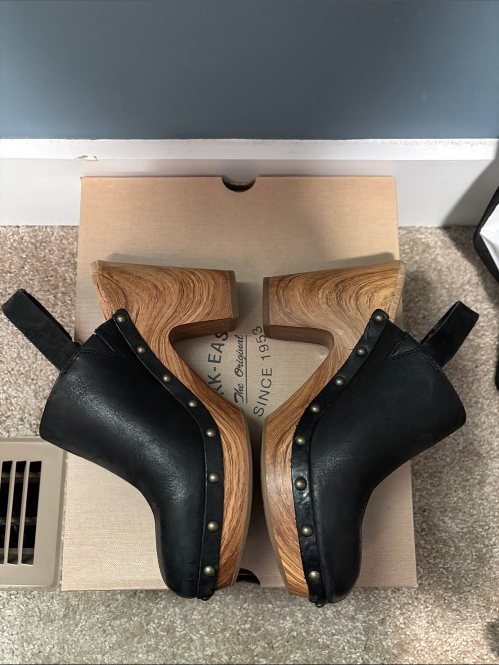 Kork-Ease black Clog Heels - Picture 3 of 9